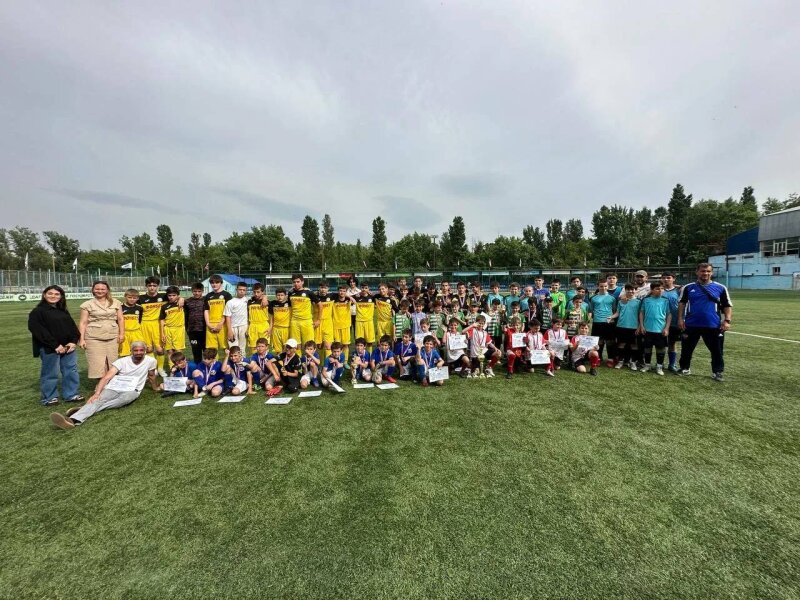 В Махачкале прошел турнир по мини-футболу на кубок "Альтаира".